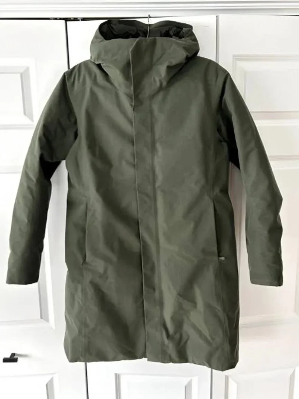 ARCTERYX Patera Parka down jacket | Dark Muted Olive Green | Medium - Picture 2 of 9